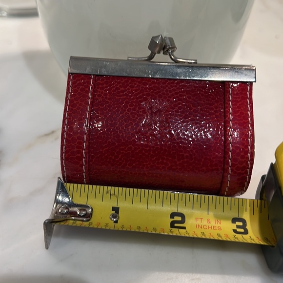 Mini vintage red patent leather coin purse - Picture 3 of 3